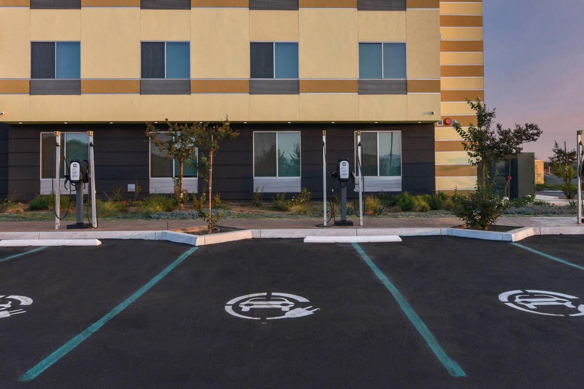 Fairfield Inn & Suites By Marriott Moorpark Ventura County Esterno foto