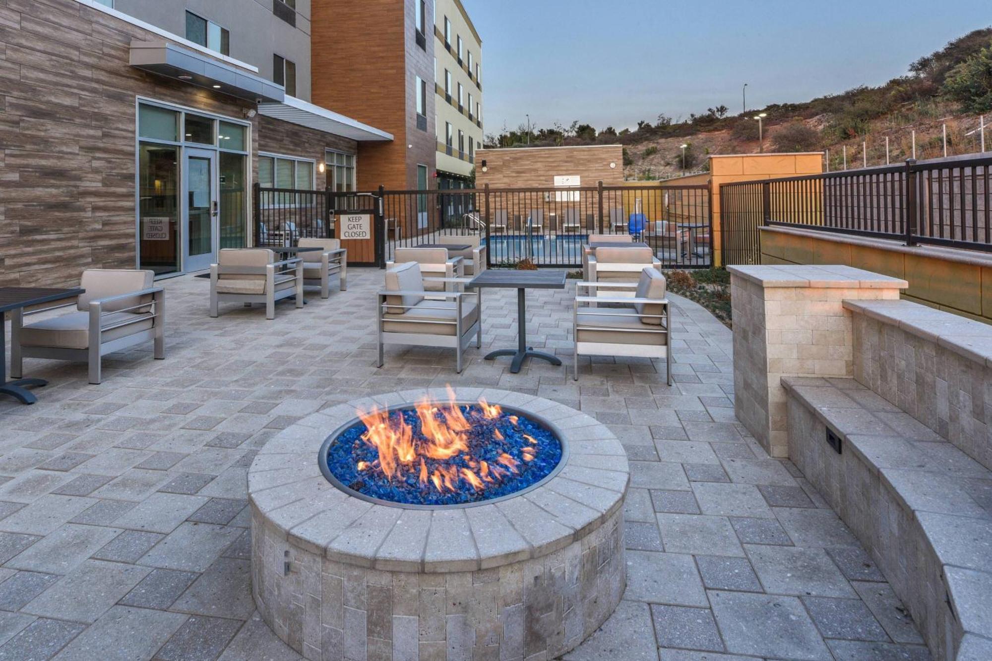 Fairfield Inn & Suites By Marriott Moorpark Ventura County Esterno foto